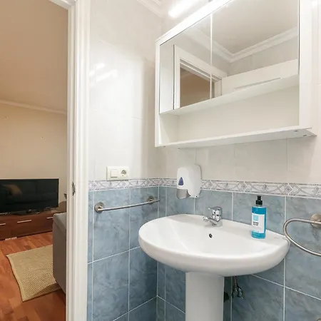 Comodidad Urbana By *